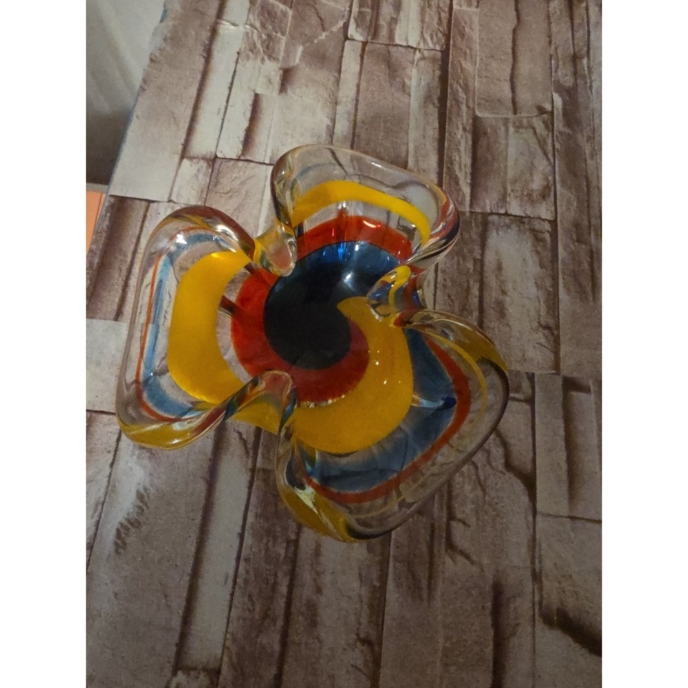 Hand-blown Glass Bowl Iwatsu Hineri Glassworks Multicolored Striped Flower Bowl‎